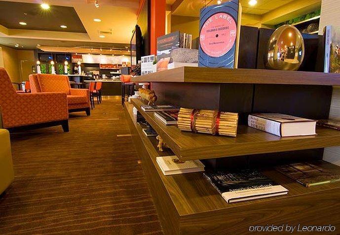 Courtyard By Marriott Monroe Airport Hotel Buitenkant foto