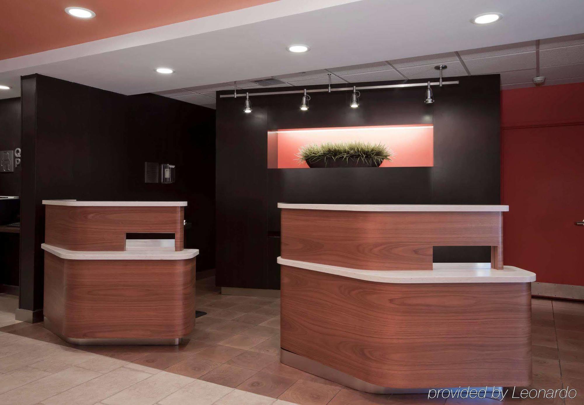 Courtyard By Marriott Monroe Airport Hotel Buitenkant foto