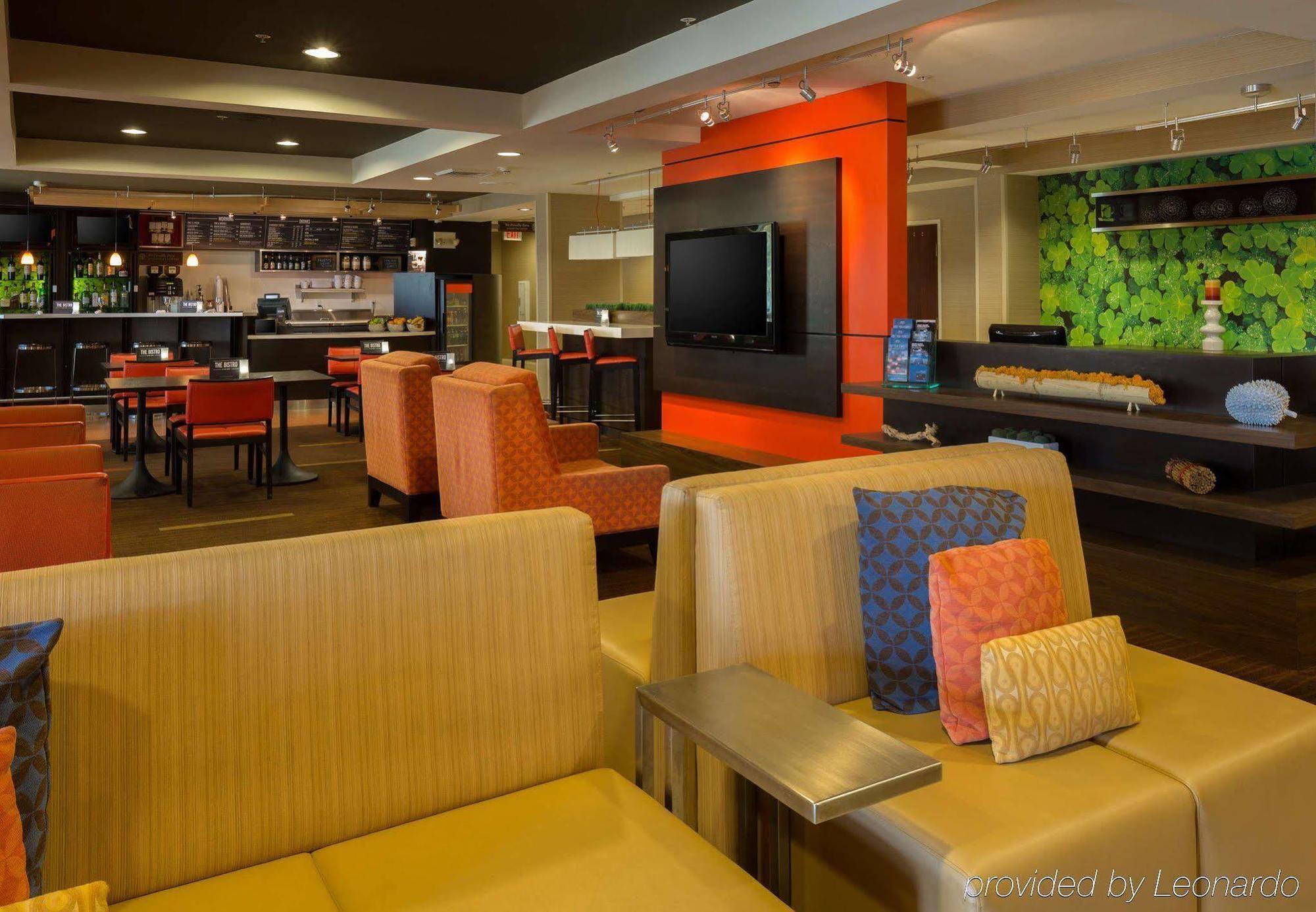 Courtyard By Marriott Monroe Airport Hotel Buitenkant foto